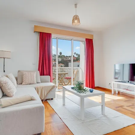 By Madeira Apartment